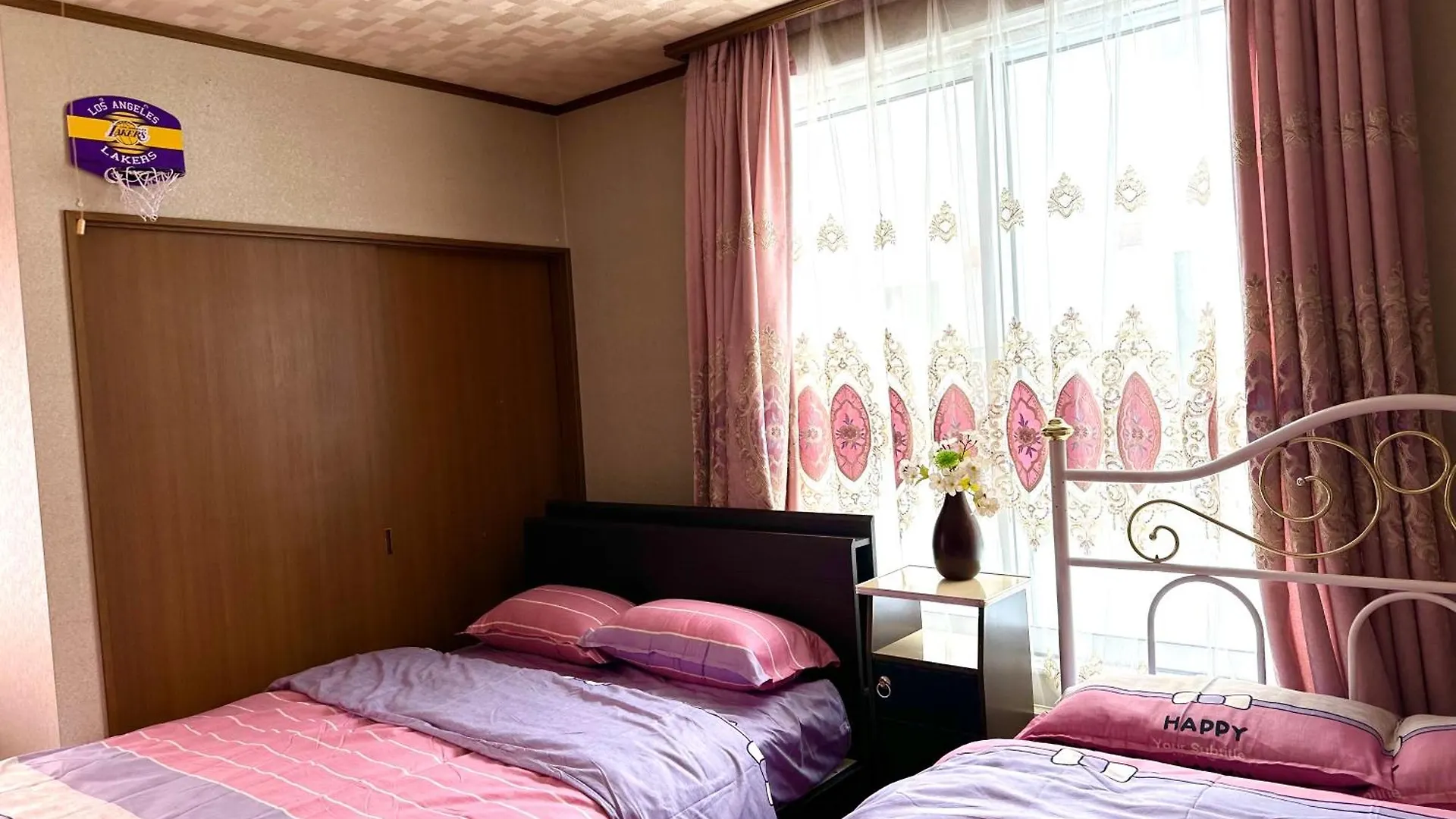 Pension Yunshuiyao雲水瑶民宿 Furano Guest house